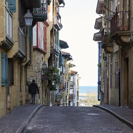 Kabuxa - Basque * Hondarribia